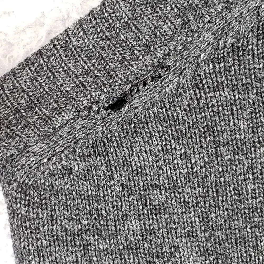 LL Bean Sweater Vest Vtg Men's Size XL Dark Gray Lambswool Wool Knit Flaw